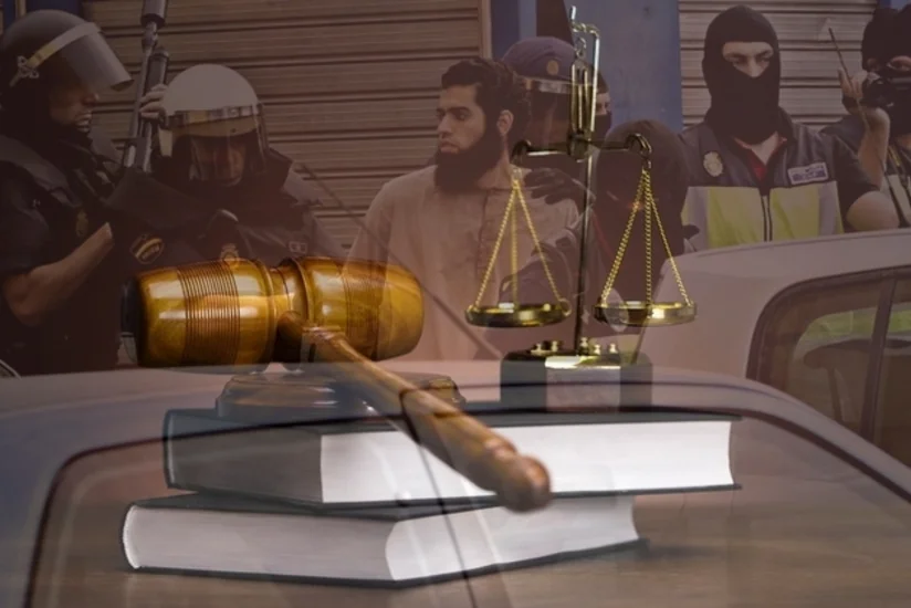 İŞİD-in tərkibində vuruşmaqda təqsirləndirilən şəxsin məhkəməsində vəkil ittihamları qəbul etməyib