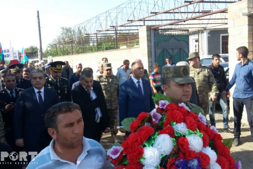 Павший шехидом азербайджанский военнослужащий похоронен в Бардинском районе - ФОТО