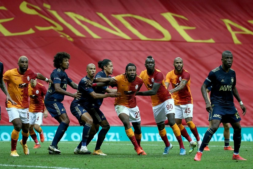 İstanbul derbisi: Fənərbağça Qalatasaraya qarşı