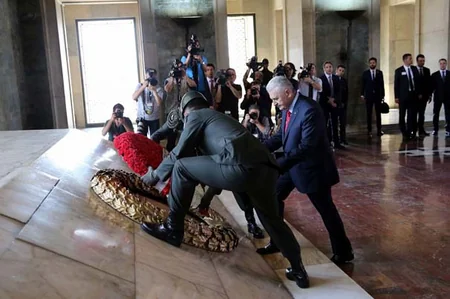Turkey's Supreme Military Council meeting ends - VIDEO