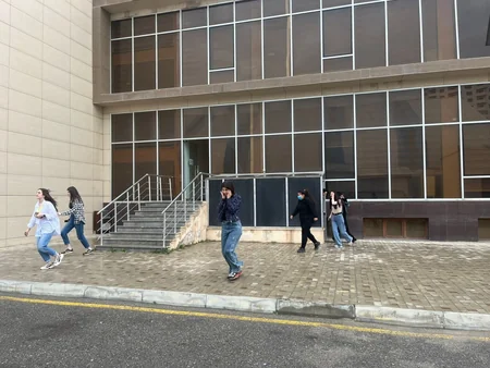 FHN Binəqədi Gənclər Evində təlim keçirib