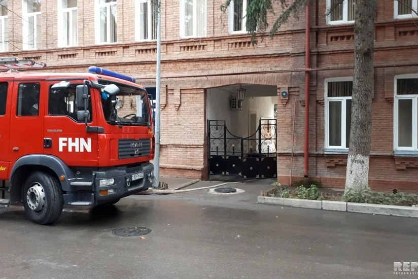 Gəncədə Endokrinoloji xəstəxanada yanğın olub - YENİLƏNİB