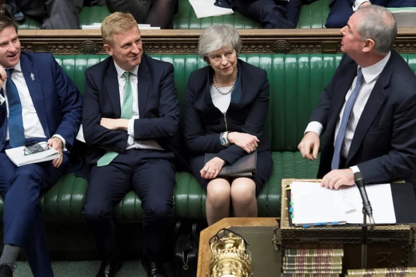Britaniya deputatları Brexit şərtlərinə dair sazişin əleyhinə səs veriblər