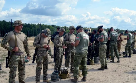 Азербайджанские военнослужащие участвуют в Снайперском рубеже в Беларуси - ФОТО