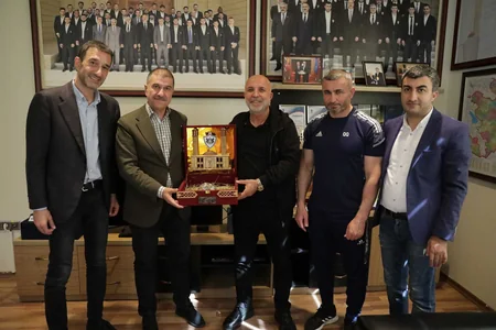 Alanyasporun prezidenti Qarabağ və Neftçinin qonağı olub