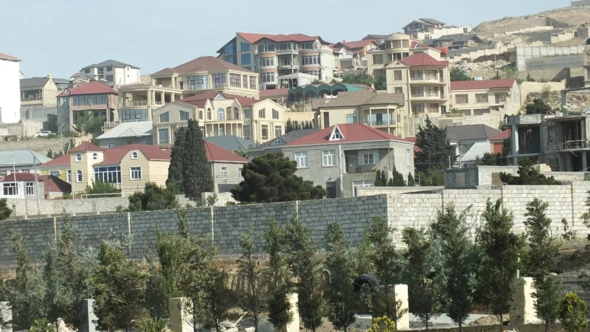 Bakıda sənədsiz tikilən 163 min daşınmaz əmlak üzrə inventarlaşdırılma işləri yekunlaşıb