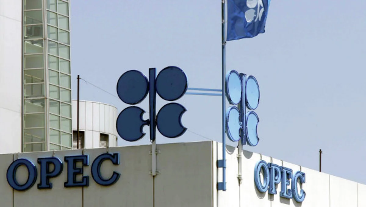 Иранский министр: ОПЕК не собирается изменять уровень добычи нефти