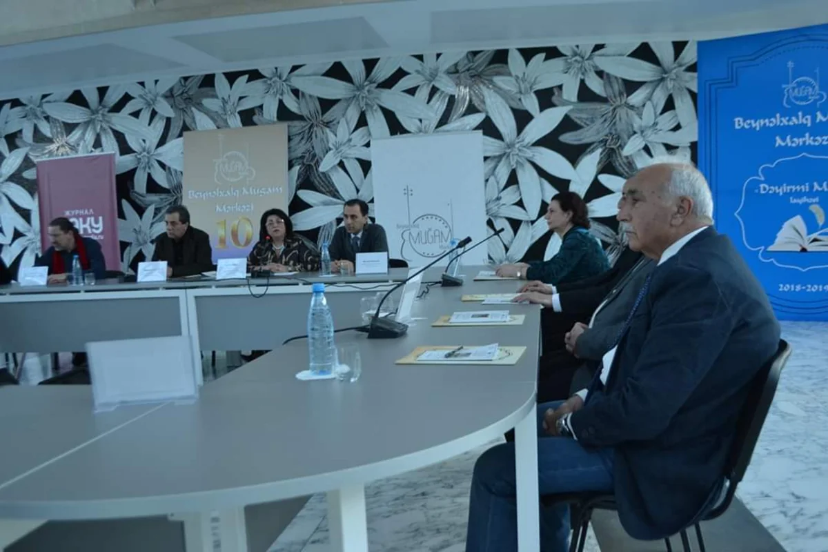Bakıda “Orta əsr musiqisi və musiqi alətlərinin tarixi” mövzusunda dəyirmi masa keçirilib
