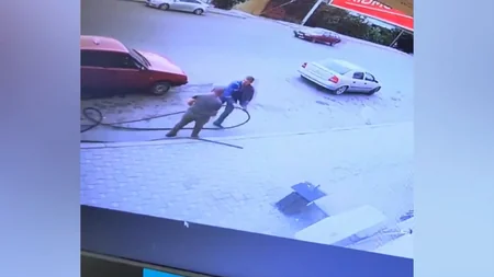 Gəncədə telekommunikasiya naqillərini oğurlayan şəxslər saxlanılıblar