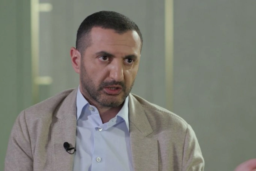 Gürcüstanın eks müdafiə naziri Rusiyada axtarışa verilib, qiyabi həbs edilib