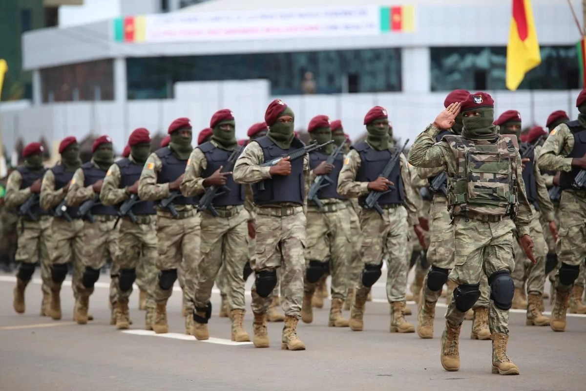 Kamerun təhlükəsizlik təhdidləri səbəbindən silah alışını üç dəfədən çox artırıb