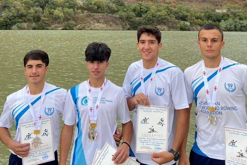 Azərbaycan avarçəkənləri Gürcüstanda 4 medal qazanıb