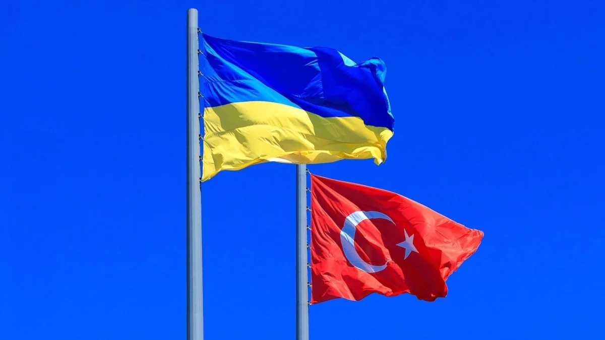 Ukrayna üzən elektrik stansiyalarından istifadə ilə bağlı Türkiyə ilə danışıqlar aparır