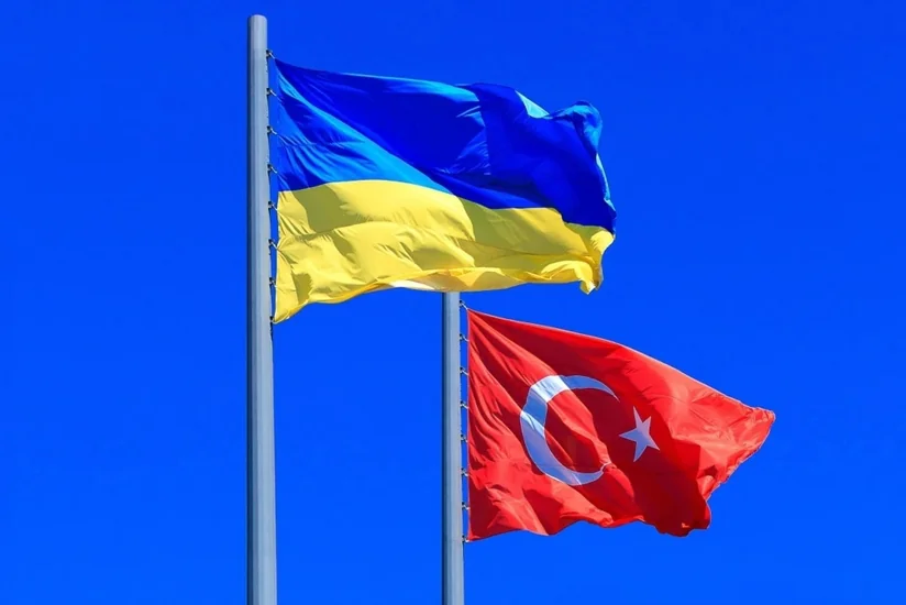 Ukrayna üzən elektrik stansiyalarından istifadə ilə bağlı Türkiyə ilə danışıqlar aparır