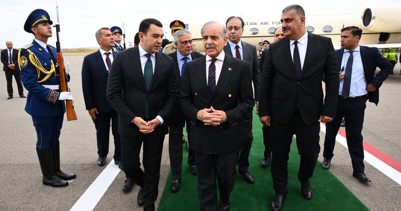 Pakistani Prime Minister Muhammad Shehbaz Sharif begins visit to Azerbaijan