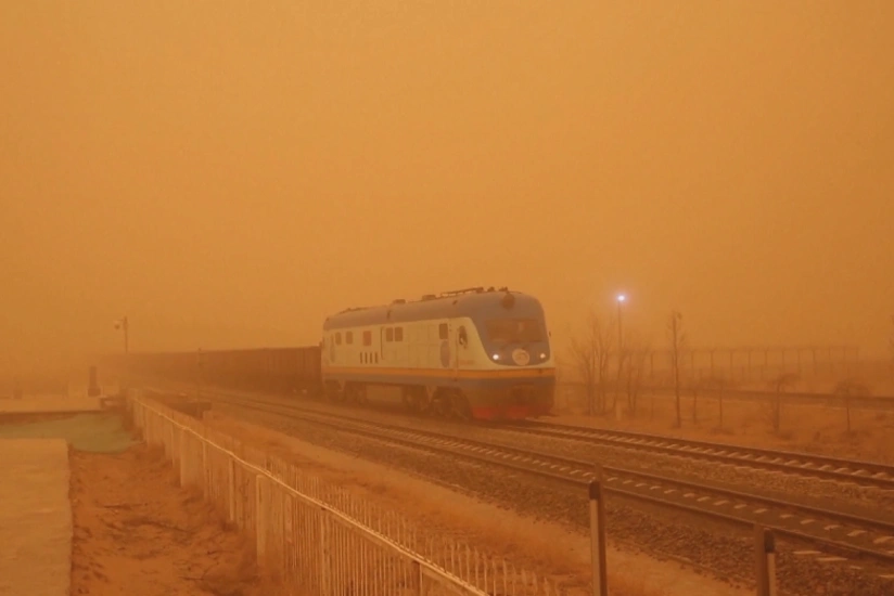 S. Korea blanketed by powerful dust storm