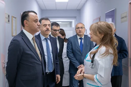 Respublika Pediatriya Mərkəzi yaradılıb, direktoru təyin edilib