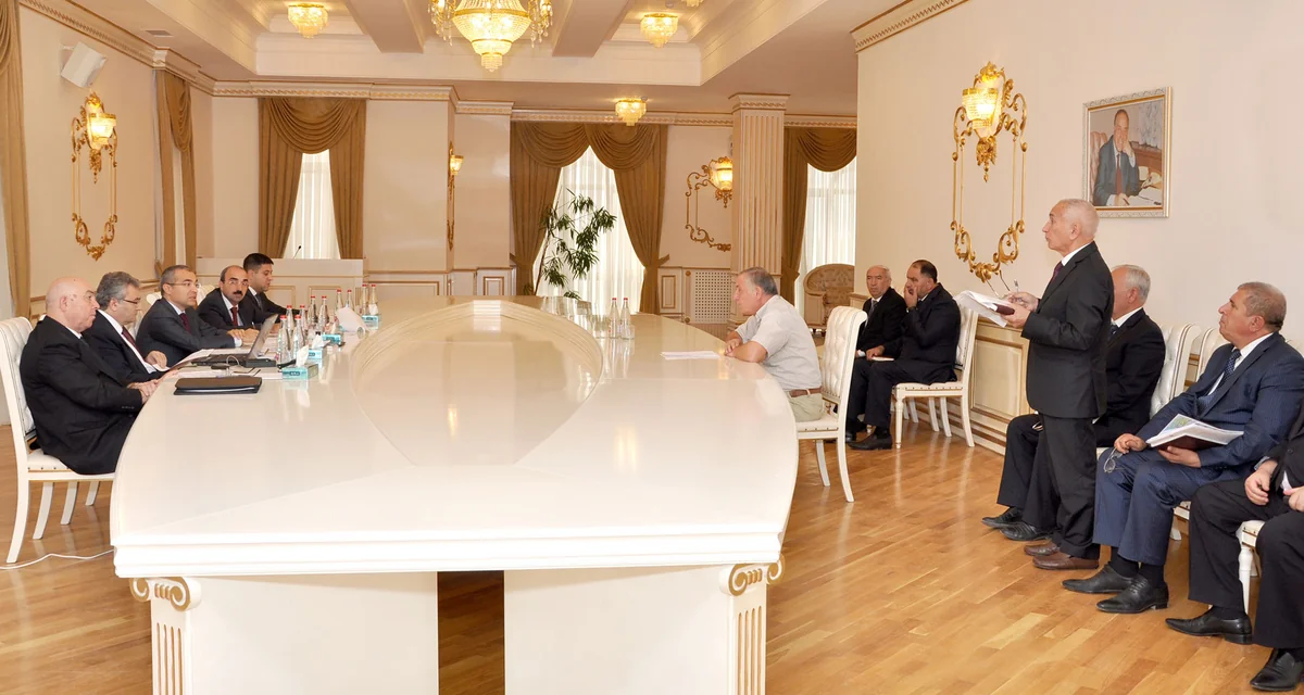 Təhsil naziri Ucarda vətəndaşları qəbul edib
