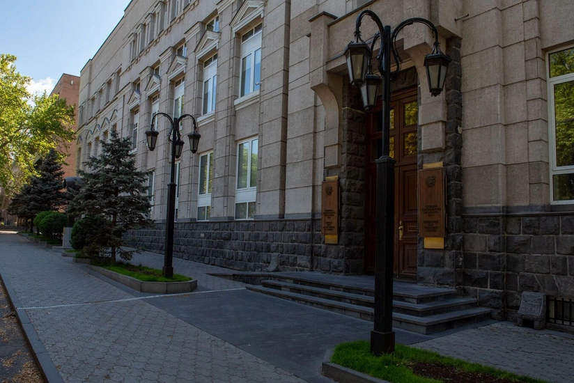 Armenia issues new 20,000 dram banknote