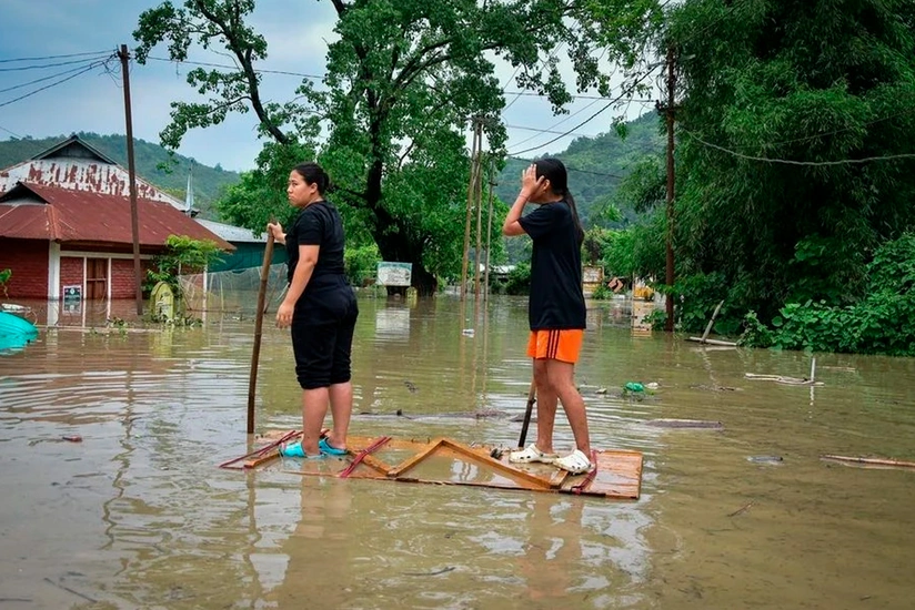 Hindistanda güclü yağışlar nəticəsində 30-dan çox insan ölüb