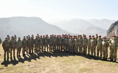 Ali Baş Komandan İlham Əliyev Şuşada hərbçilər qarşısında çıxış edib