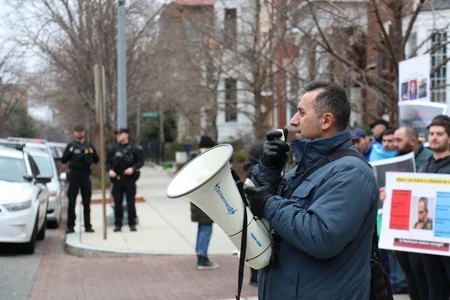 Азербайджанцы провели акцию протеста перед посольством Армении в США