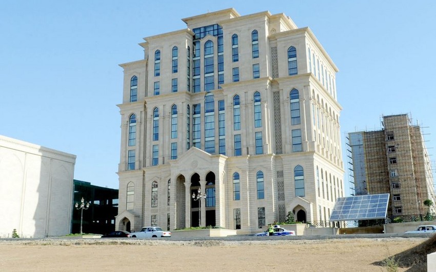 MSK daha üç partiyanın səlahiyyətli nümayəndələrini qeydə alıb