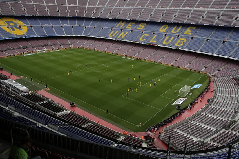 “Barselona” “Kamp Nou” stadionunun adını rekord məbləğə dəyişə bilər
