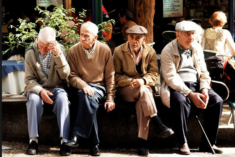 В республике запретили выходить из дома лицам старше 65 лет