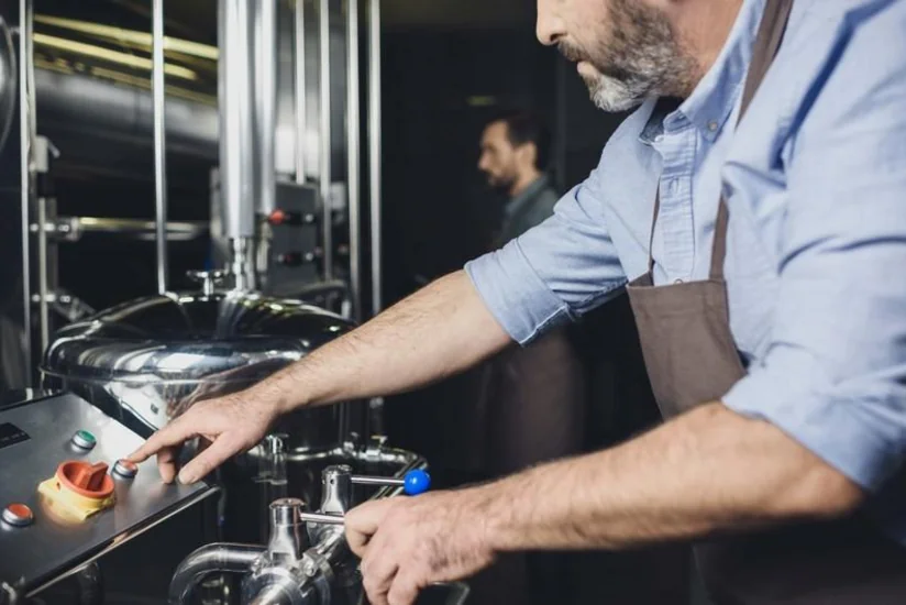 Bakıda I yarımildə 26 milyard manatlıq sənaye məhsulu istehsal olunub