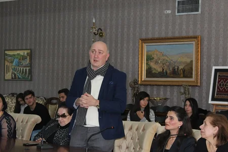 Gürcüstan Azərbaycanlılarının İnteqrasiya Mərkəzi İlya Çavçavadzeyə həsr olunan tədbir keçirib