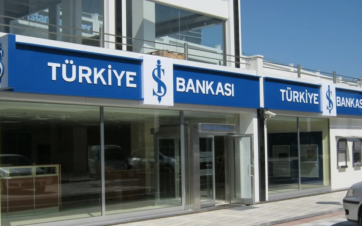 Türkiyənin aparıcı bankının baş direktoru vəzifəsini tərk edir