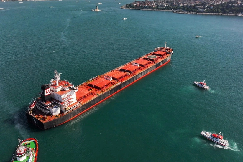 Bosfor boğazından gəmilərin hərəkəti dayandırılıb