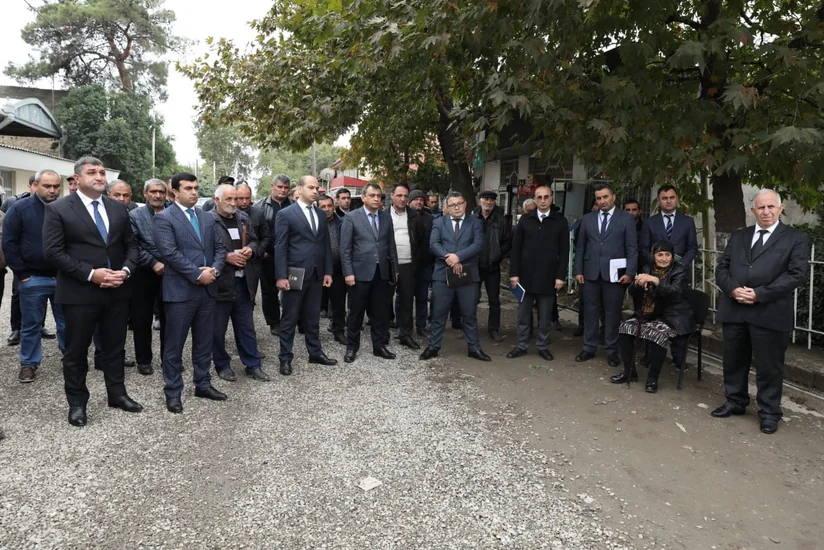 Azəriqaz rəsmiləri Şəmkir sahibkarlarının problemləri ilə tanış olub