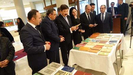 Ankarada Bəxtiyar Vahabzadənin 90 illik yubileyi qeyd olunub