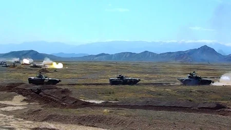 Azərbaycan Ordusunun təlimlərinin döyüş atışlı mərhələsi başlayıb