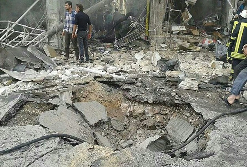 Əsədə məxsus hərbi təyyarələr İdlibi bombardman edib: 10 ölü, 30 yaralı