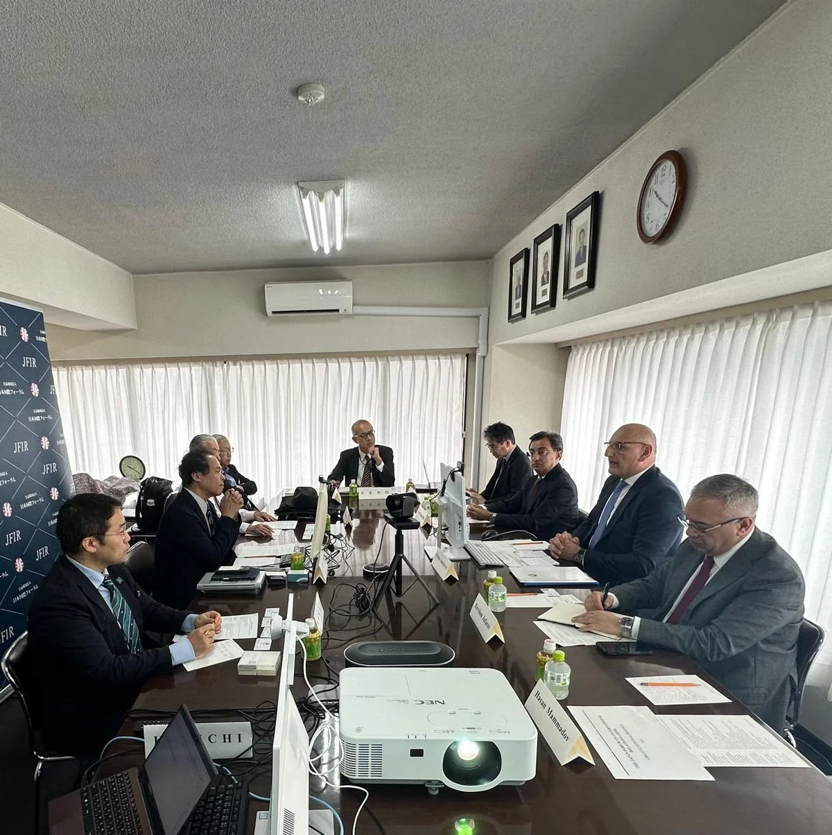 Elçin Əmirbəyov: Cənubi Qafqazda sülh üçün tarixi şans var