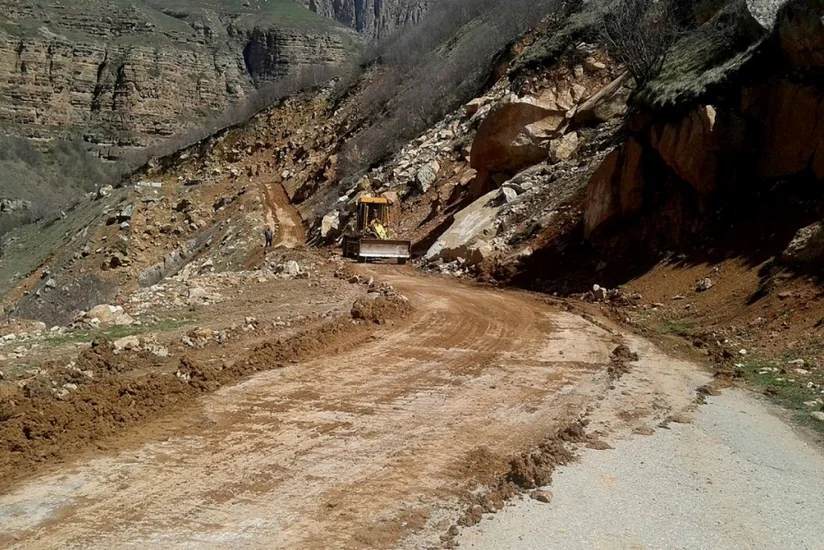 Quba-Xınalıq avtomobil yolunda hərəkət bərpa edilib - YENİLƏNİB