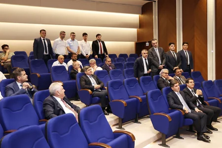 Rauf Vəliyev: Rəqəmsal idarəetmə vasitələri münasibətlərin daha şəffaf qurulmasına şərait yaradır