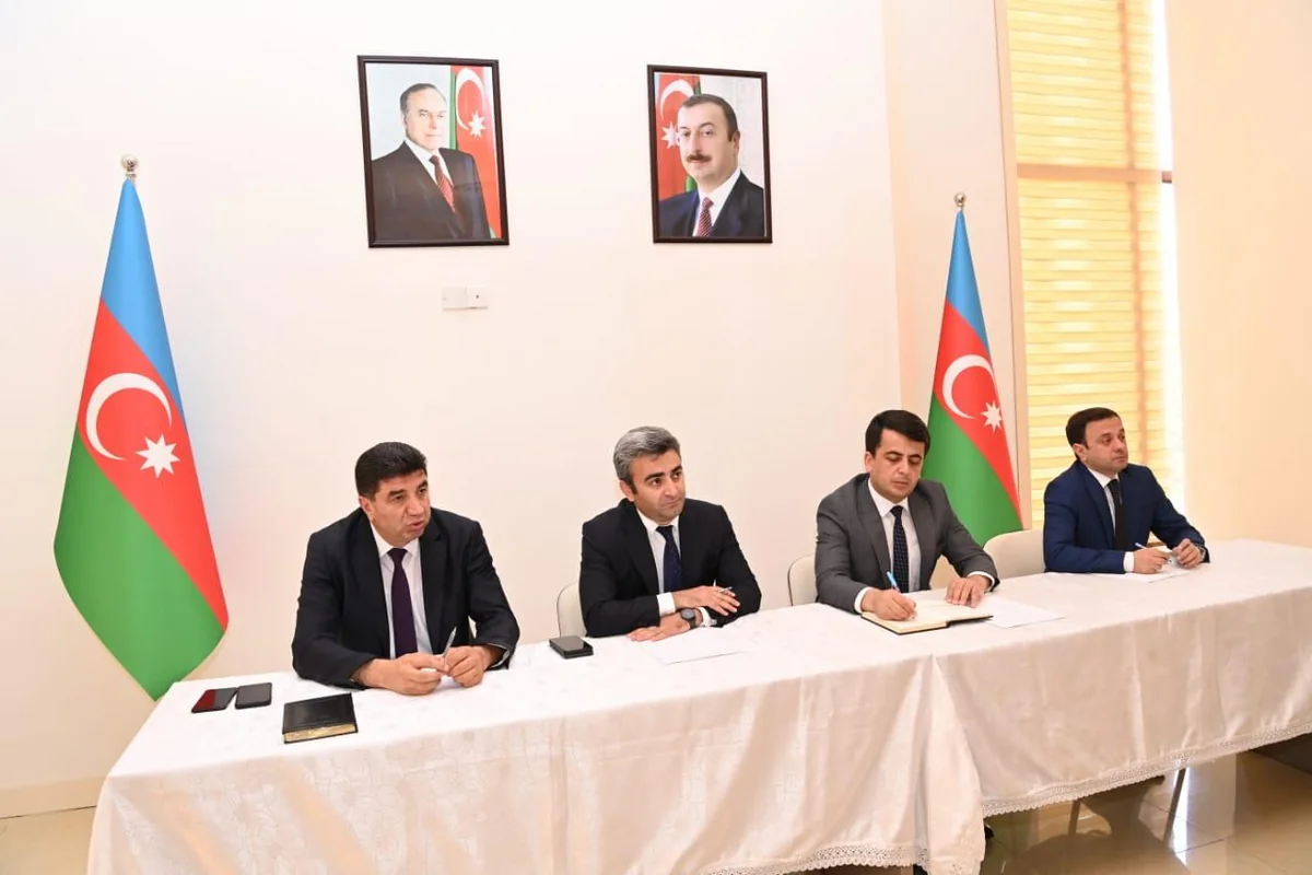 “Azərişıq” Göygöldə sahibkarlarla görüş keçirib