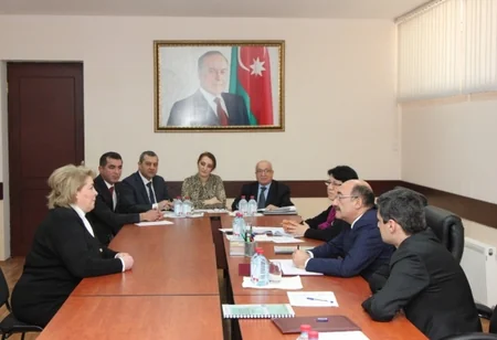 Əbülfəs Qarayev Sumqayıtda vətəndaşları qəbul edib