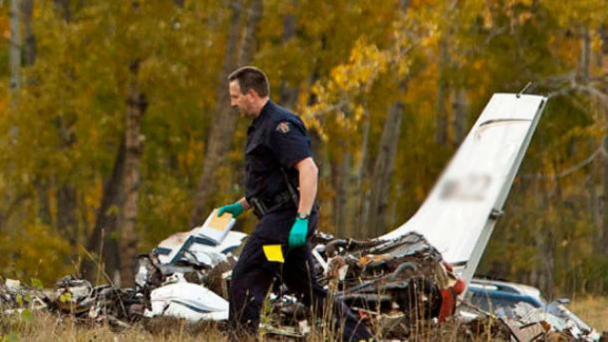ABŞ-da təyyarə evə çırpılıb, ölənlər var