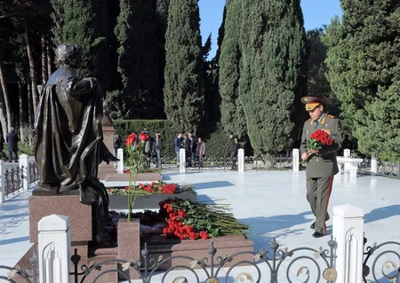 Prezident İlham Əliyev Rusiya Silahlı Qüvvələrinin Baş Qərargah rəisini qəbul edib - YENİLƏNİB