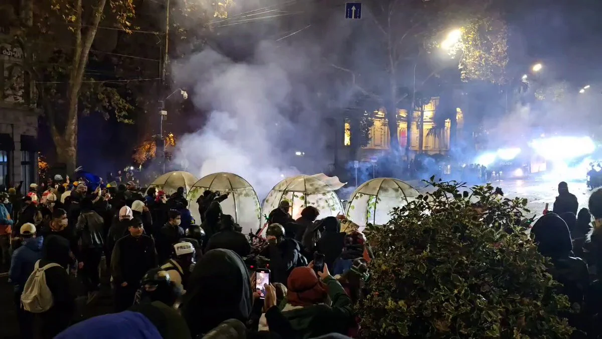 Tbilisidə keçirilən aksiyada polis 50 nəfəri saxlayıb