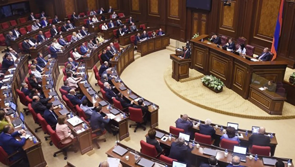 Ermənistanda növbədənkənar parlament seçkiləri baş tutmaya bilər