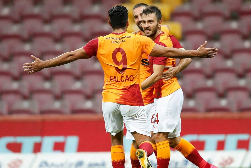 Qalatasaray mövsümə qələbə ilə başladı