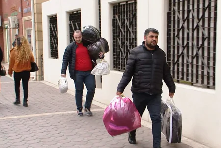 Naxçıvanda Türkiyədə zəlzələdən zərərçəkənlərə yardım toplanır