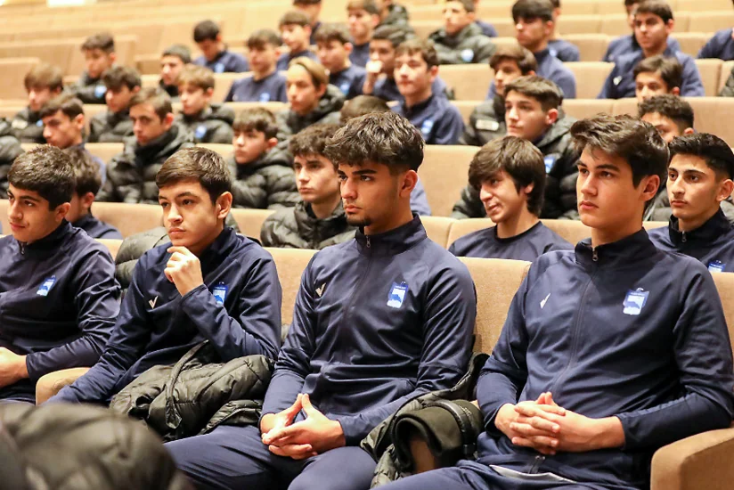 Zirənin komandalarına danışılmış oyunlarla bağlı seminar keçirilib