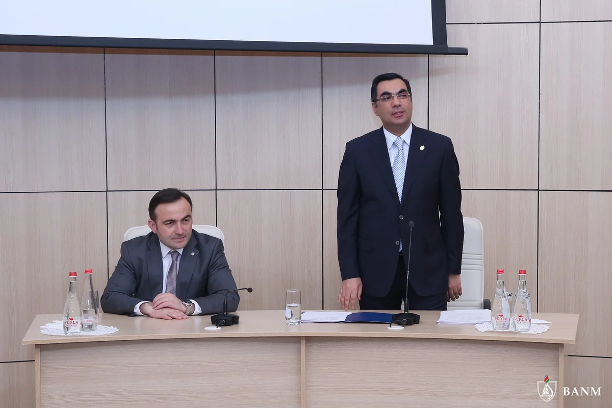 Another group of students complete “Business Education for Engineers” course at Baku Higher Oil School